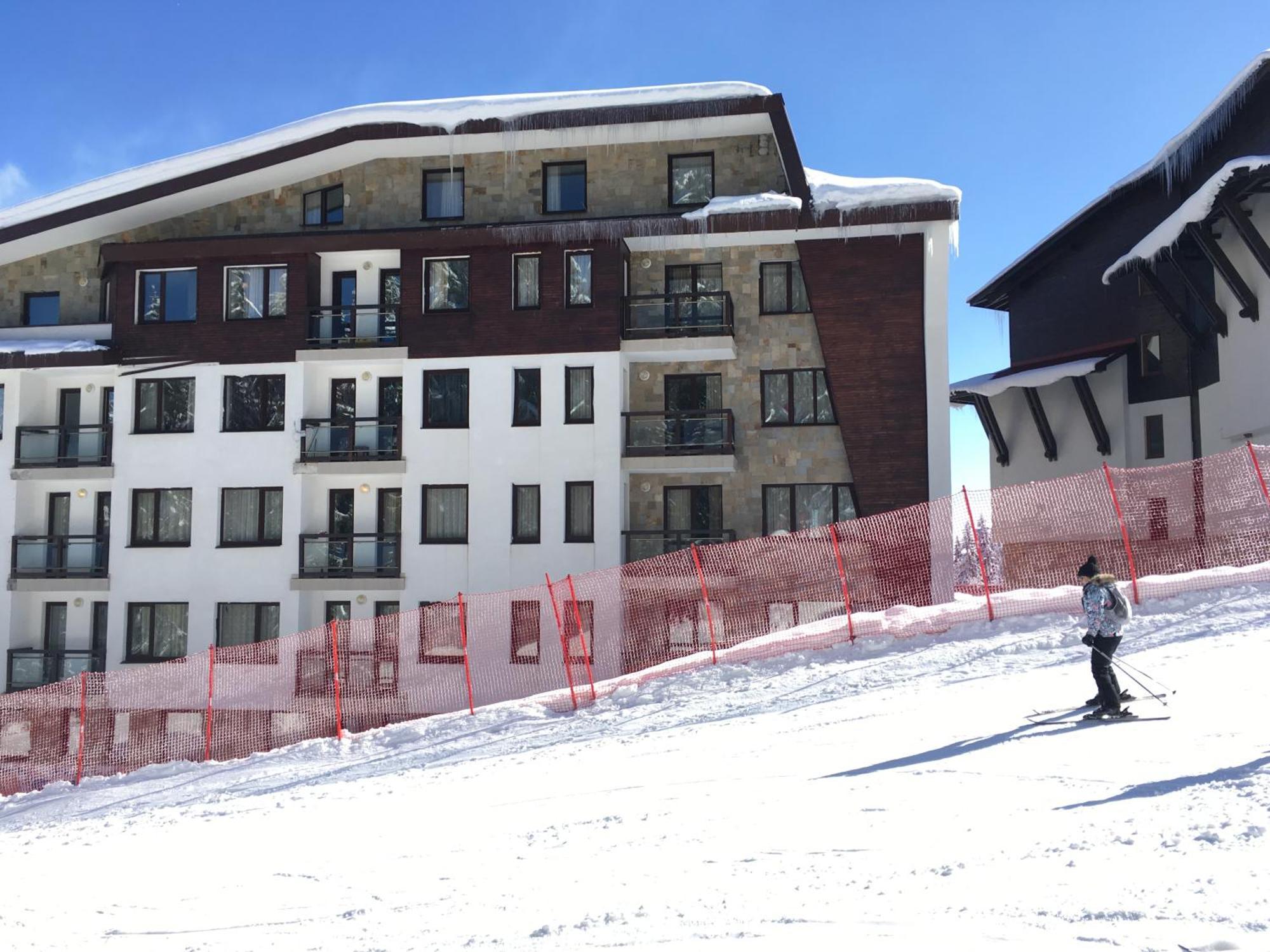 Stenata Huge Ski To Door Apartment Pamporovo Luaran gambar