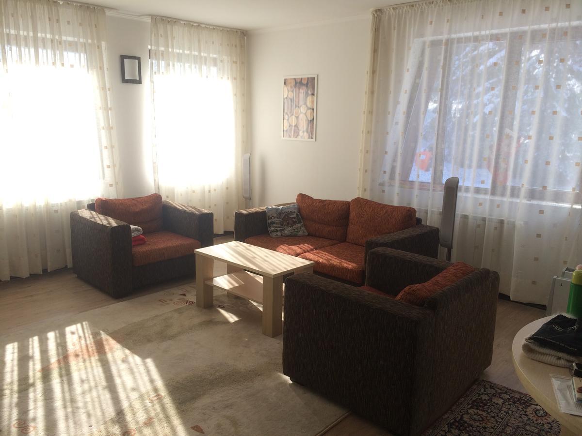 Stenata Huge Ski To Door Apartment Pamporovo Luaran gambar